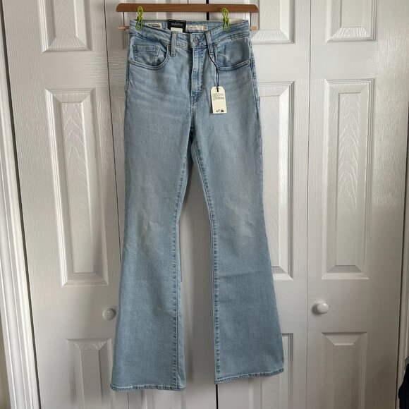 NWT Levi's Premium 726 Flare Jeans - Lever Left - Picture 3 of 15